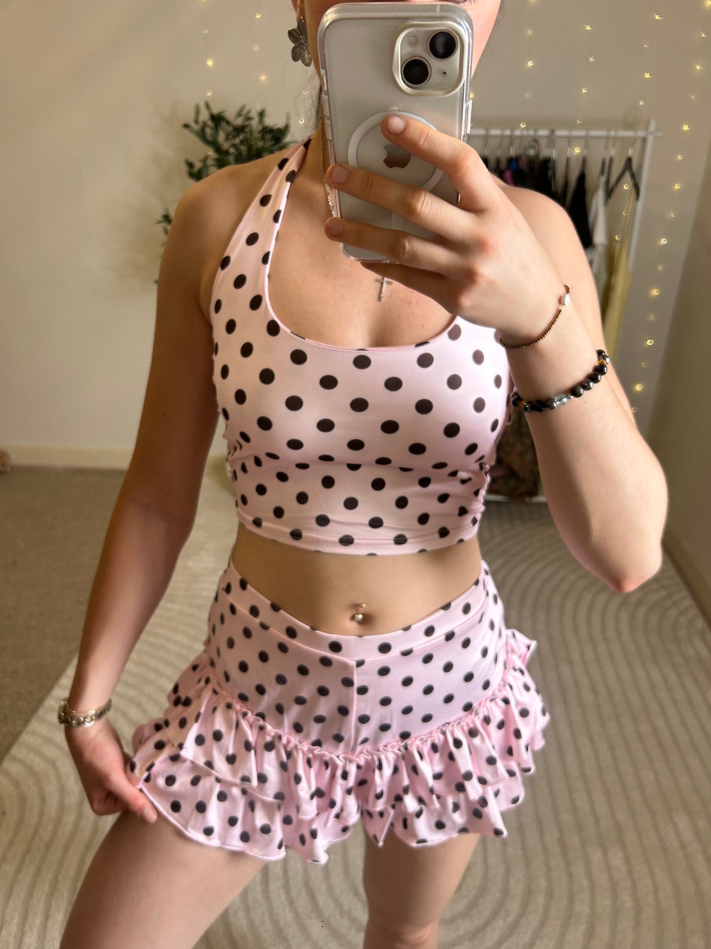 Ensemble pois Lana
