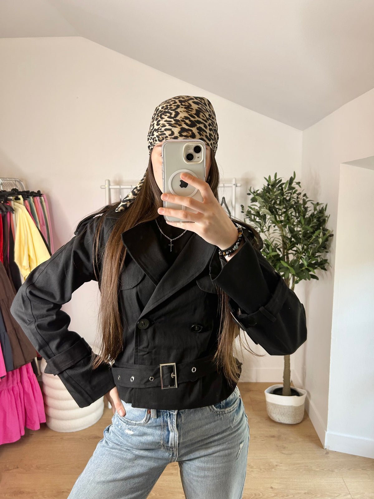 Trench court Alix