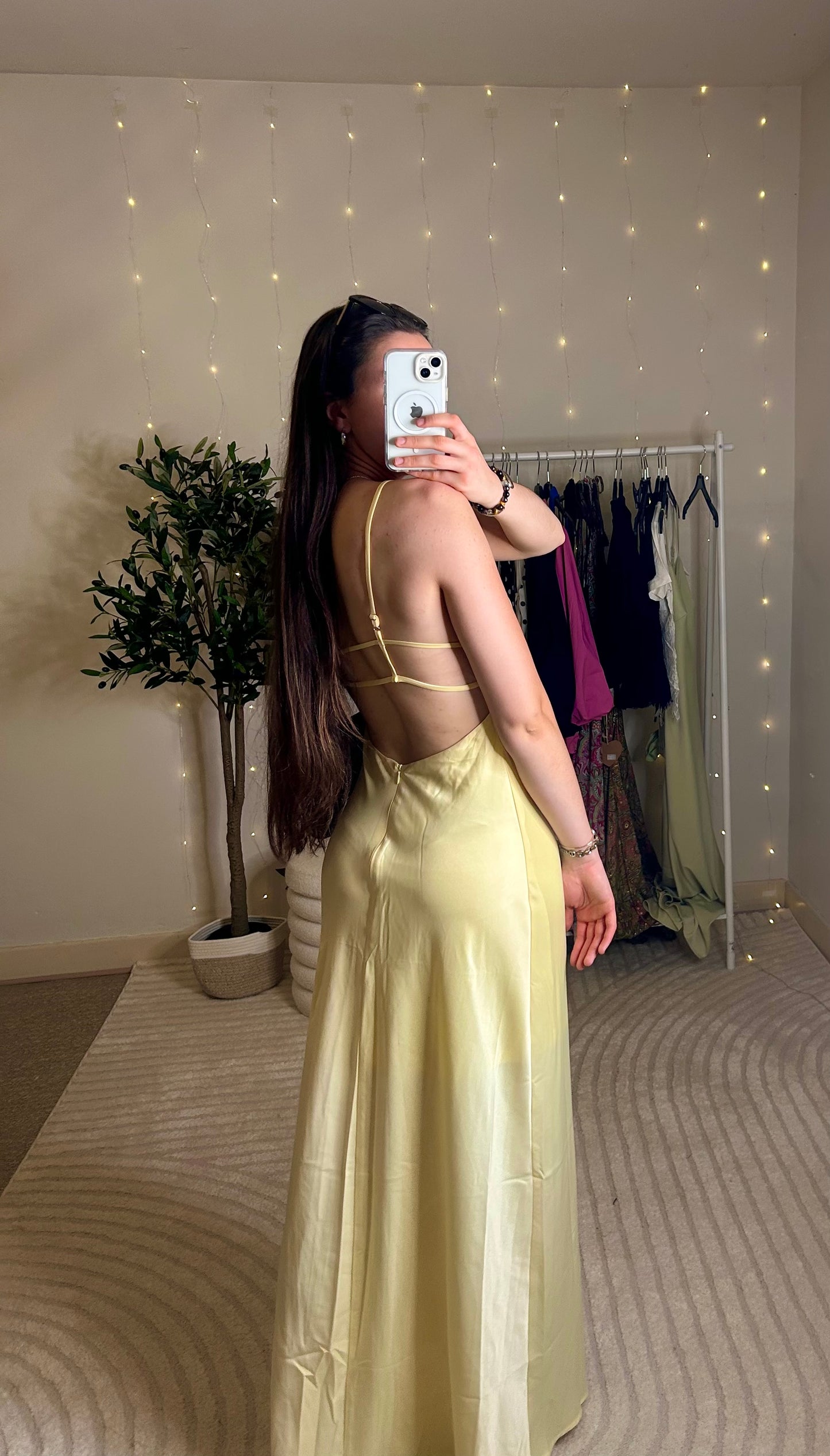 Robe dos nue Éline