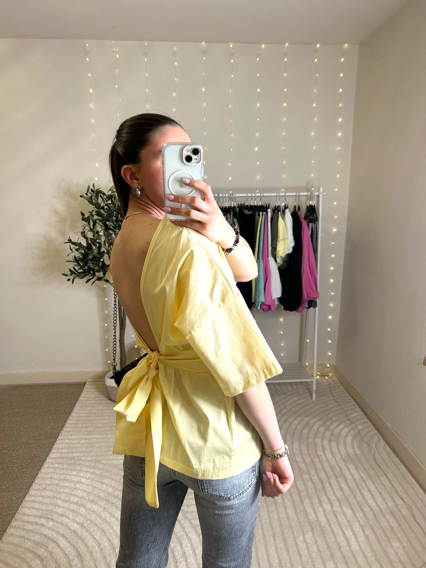 Blouse avec noeud dos nus Zoé